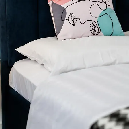 Apartamento Azure By Dove